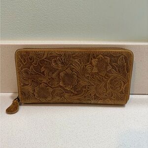 SaWalker Brown Leather Embroidered Zip Wallet